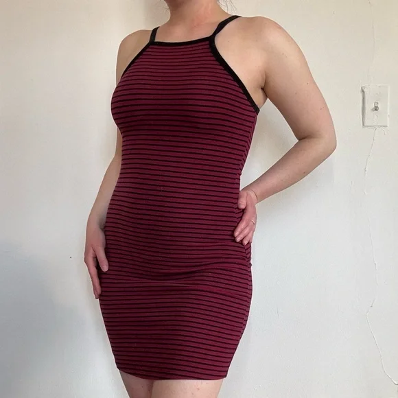 express red and black dress Express Dresses | Express Bodycon Two-Tone Ruched Dress | Color: Black/Red | Size: 0